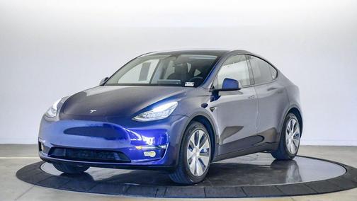 Blue 2022 Tesla Model Y Long Range Dual Motor All-Wheel Drive