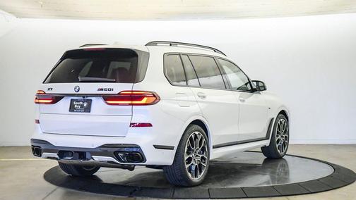 Mineral White Metallic 2027 BMW X7 M60i