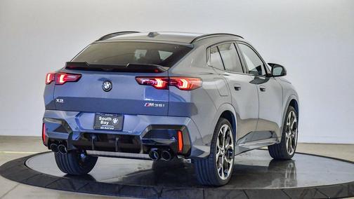 2025 BMW X2 M35i