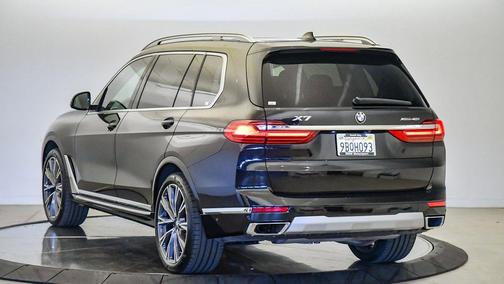 2022 BMW X7 xDrive40i