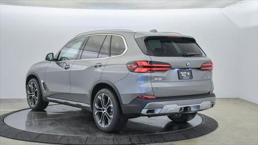 2025 BMW X5 sDrive40i