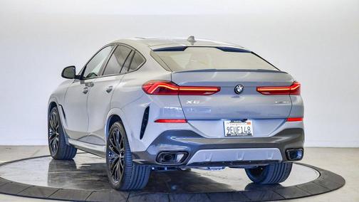 2023 BMW X6 xDrive40i