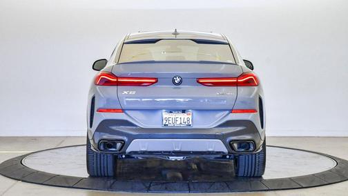 2023 BMW X6 xDrive40i