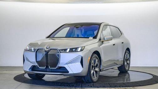 Space Silver Metallic 2026 BMW iX xDrive45