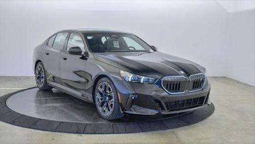 2025 BMW i5 eDrive40