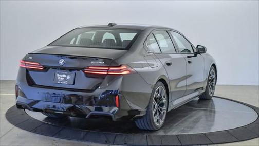 2025 BMW i5 eDrive40