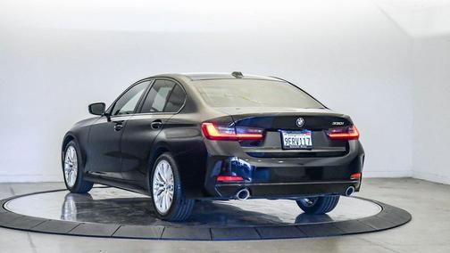 2023 BMW 330 330i