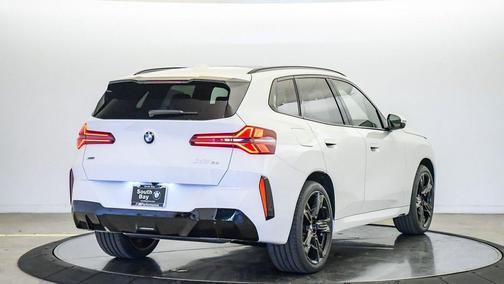 Alpine White 2026 BMW X3 30 xDrive