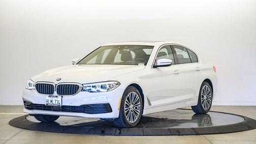 2019 BMW 540 540i
