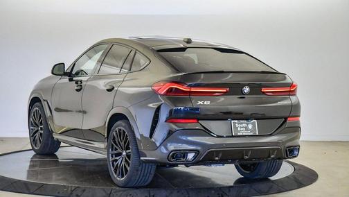 2026 BMW X6 xDrive40i