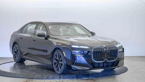 2026 BMW 760 xDrive