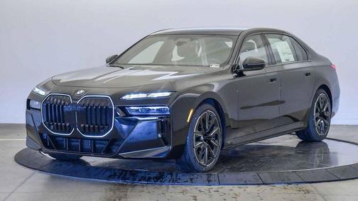 2026 BMW 760 xDrive