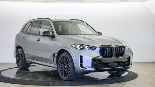 Frozen Pure Gre 2026 BMW X5 M60i
