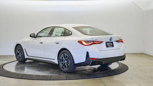2025 BMW i4 Gran Coupe xDrive40