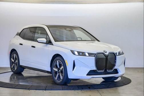 2026 BMW iX xDrive45
