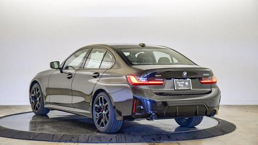 2026 BMW 330 xDrive NA