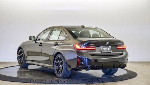 2026 BMW 330 xDrive NA
