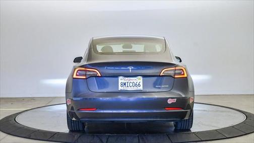 2019 Tesla Model 3 Standard Range