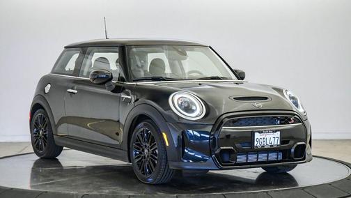 Midnight Black 2024 MINI Hardtop Cooper S
