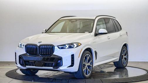2026 BMW X5 PHEV xDrive50e