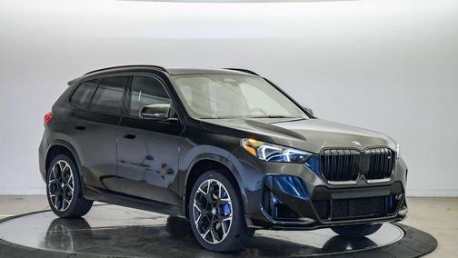 Black Sapphire Metallic 2026 BMW X1 M35i