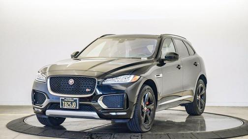 2019 Jaguar F-PACE S