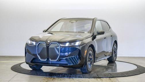 2026 BMW iX xDrive45