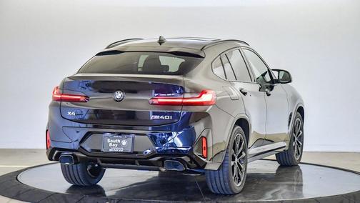2025 BMW X4 M40i