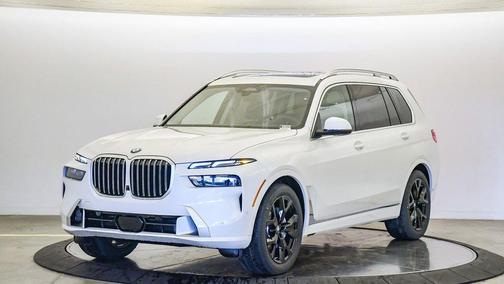 2026 BMW X7 xDrive40i