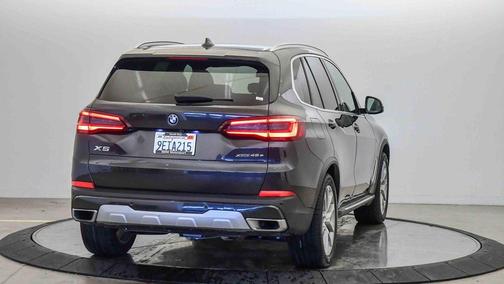 2023 BMW X5 PHEV xDrive45e