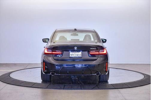 2025 BMW 330 i