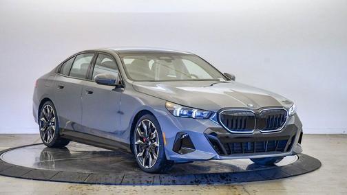 2026 BMW 550e xDrive