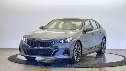 2026 BMW 550e xDrive