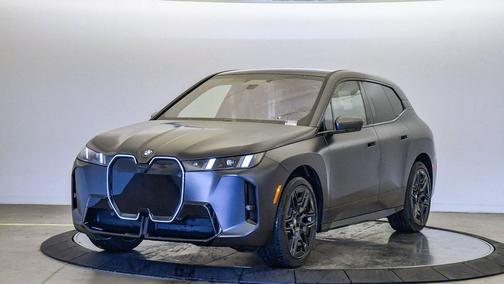 2026 BMW iX xDrive60