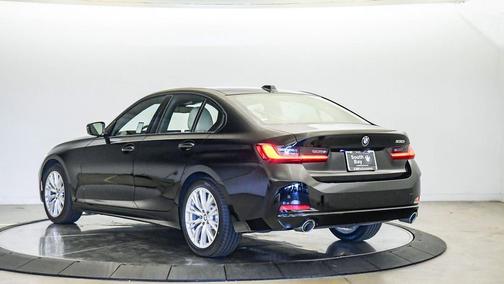 Jet Black 2023 BMW 330 330i