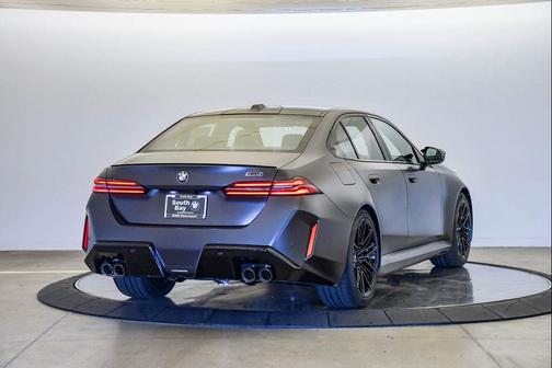 2026 BMW M5 Base