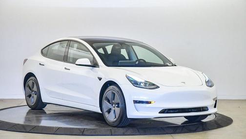 2023 Tesla Model 3 Standard Range