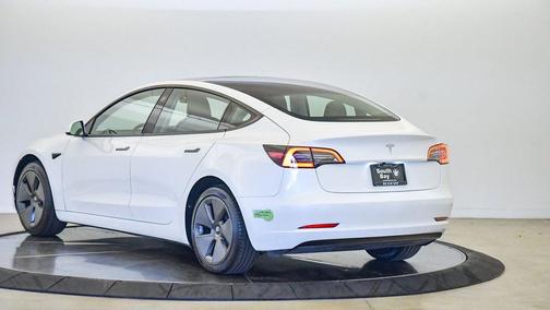 2023 Tesla Model 3 Standard Range