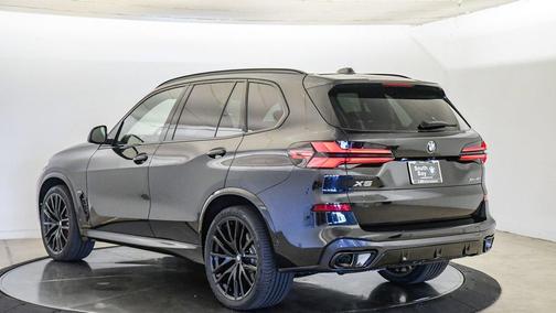 Black Sapphire Metallic 2026 BMW X5 xDrive40i