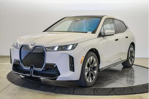 2026 BMW iX xDrive60