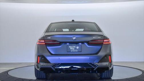 2025 BMW i5 eDrive40
