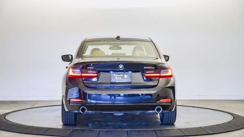 2023 BMW 330e xDrive