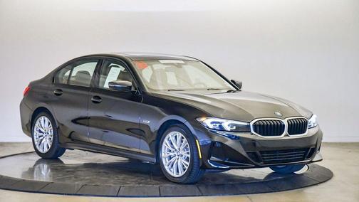 2023 BMW 330e xDrive