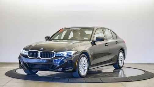 2023 BMW 330e xDrive