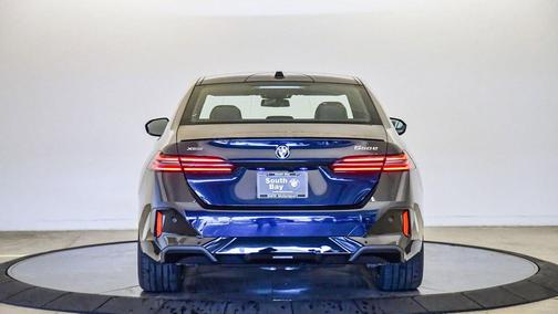 2026 BMW 550e xDrive