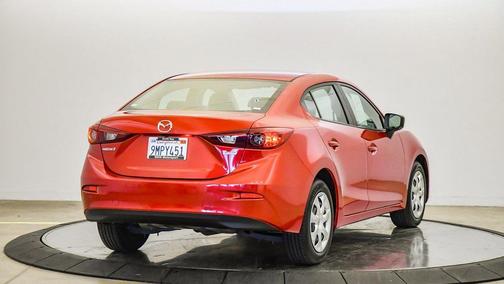 2015 Mazda Mazda3 i Sport