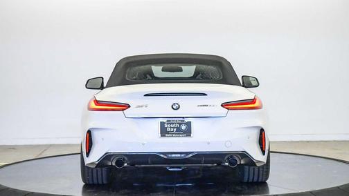 Alpine White 2026 BMW Z4 sDrive30i