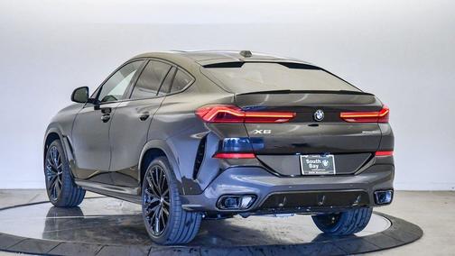 2026 BMW X6 xDrive40i