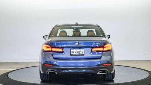Arctic Race Blue Metallic 2023 BMW 540 i