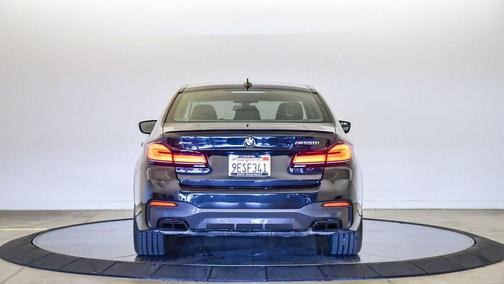 2023 BMW M550 i Xdrive